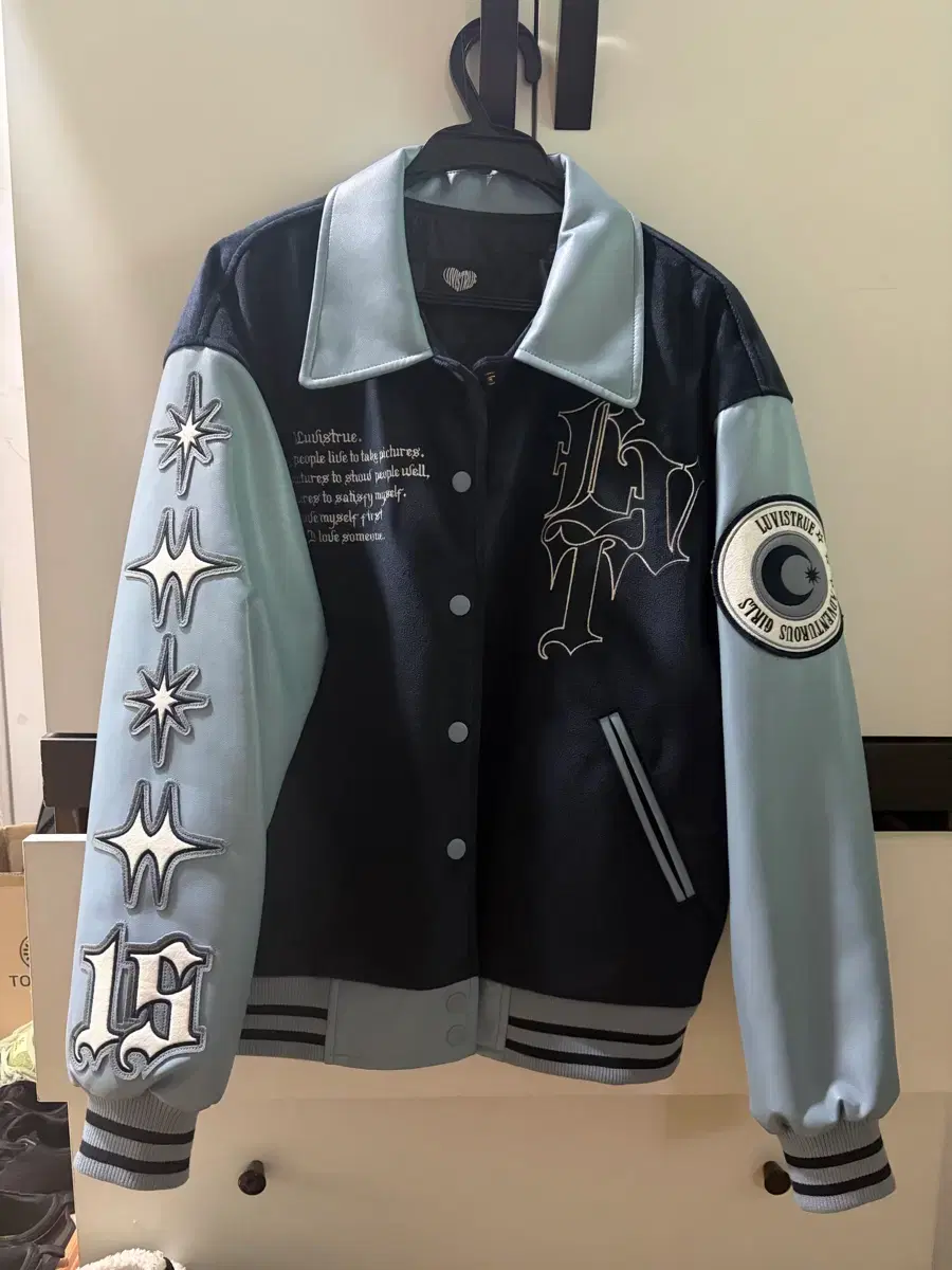 1회실착] 러브이즈 트루 바시티 자켓MZ LVT VARSITY JACK | 브랜드